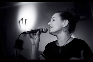Carolin Roth Blues Band 'Dance this Blues'